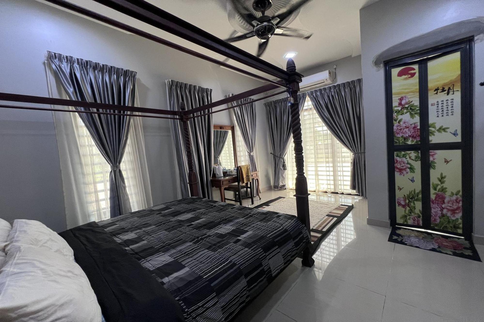 Nurbayu Chalet, Kemaman Kuantan Exterior photo