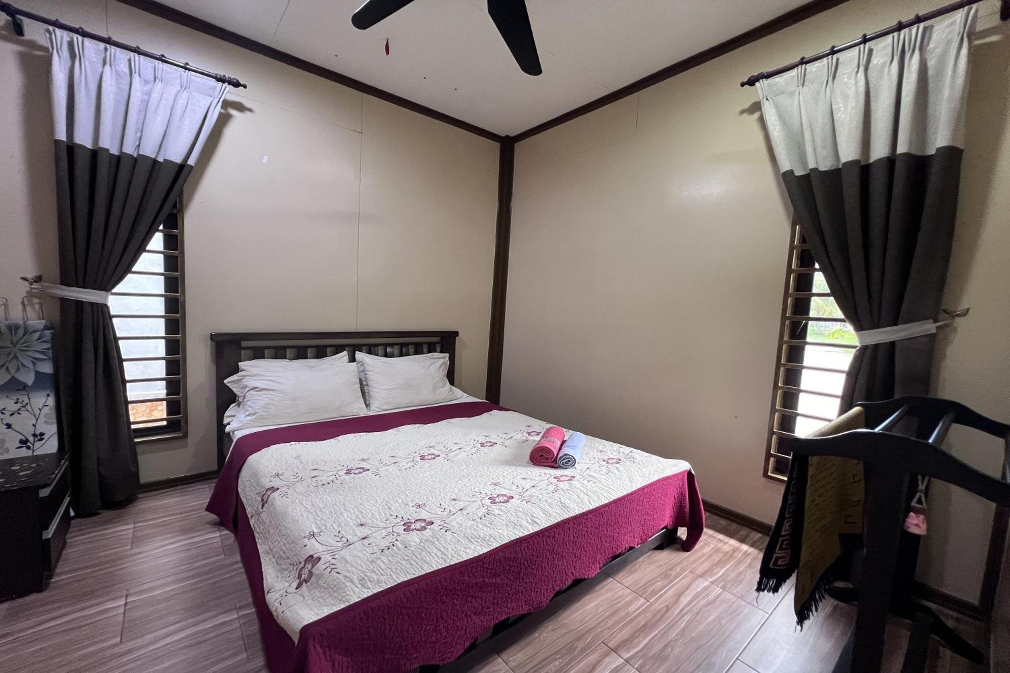 Nurbayu Chalet, Kemaman Kuantan Exterior photo